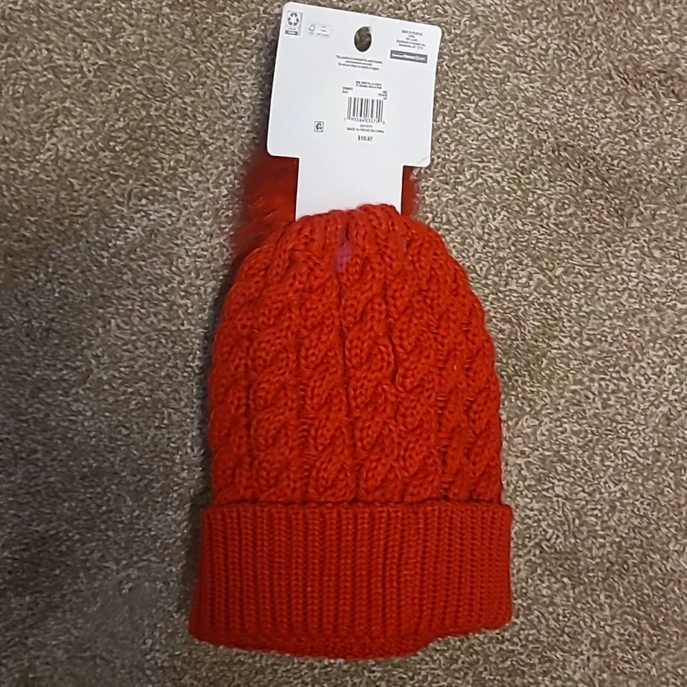 NWT You-Pick Beanie with Pom Poms - Picture 4 of 5